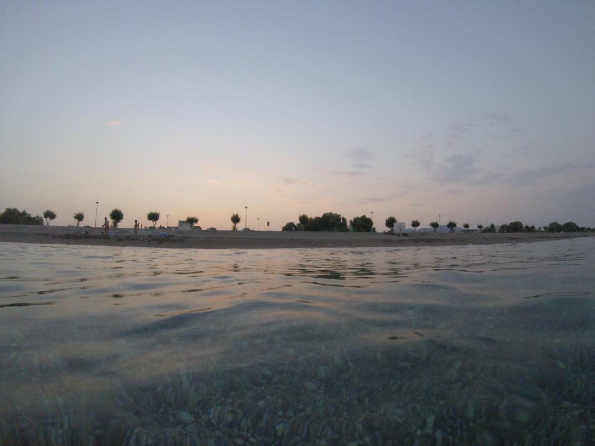 Summer Breeze Villa Afantou Bagian luar foto